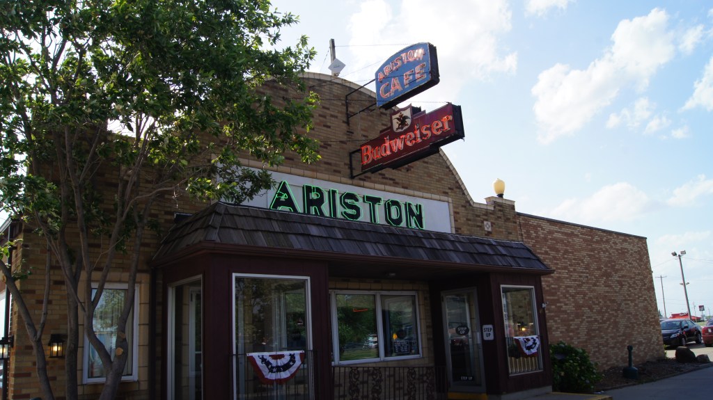 A must see, must eat, must sign the guestbook. Livingston IL (IL1)